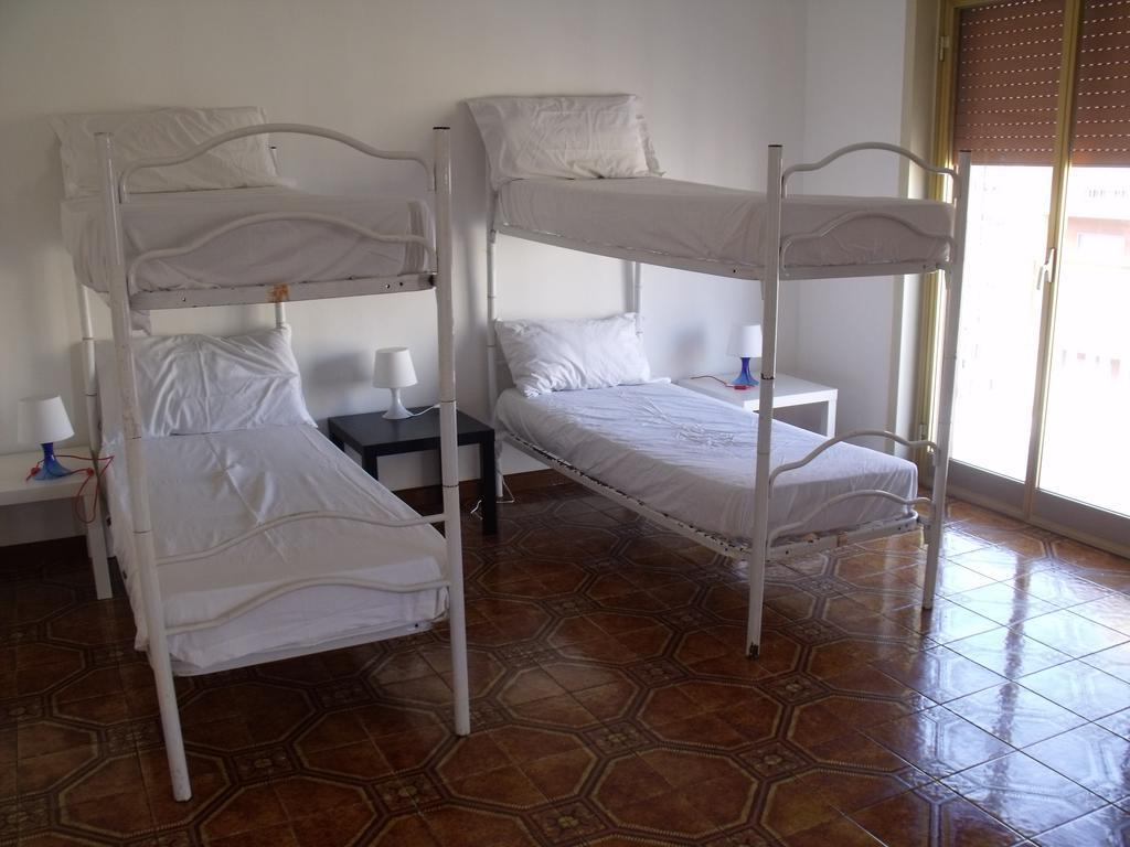 Hôtel A Tre Passi Dal Centro à Palerme Extérieur photo
